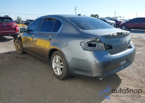 2013 Infiniti G37 Journey z USA, uszkodzony, nr VIN JN1CV6AP3DM726160